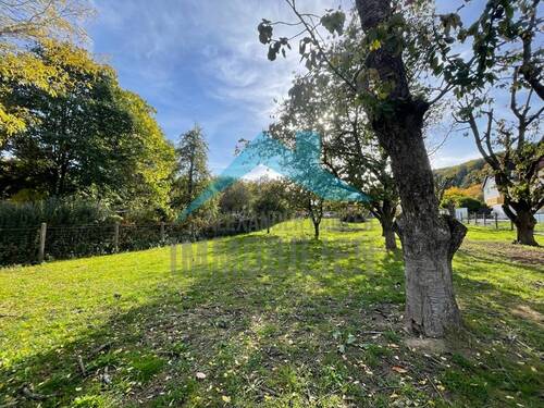 Impressionen v. Grundstück - Baugrundstück für 6 Doppelhaushälften mit zwei Vollgeschossen!