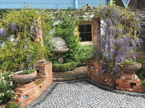 Lästererbrunnen - 8 Zimmer Einfamilienhaus in Landshut