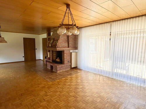 Wohn- und Esszimmer - 