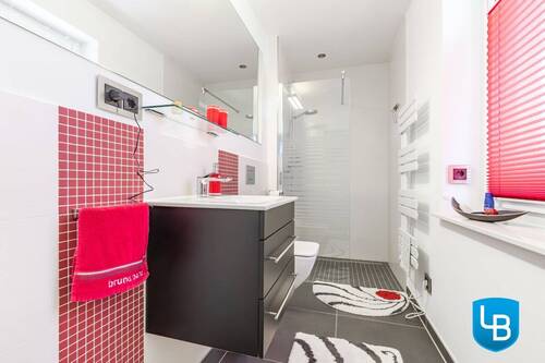 Modernes Duschbad - 