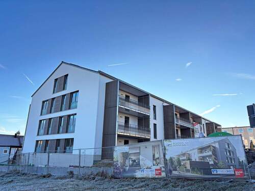 Ansicht Fassade des Mehrfamilienhauses November 2025 - 