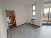 Wohnzimmer 3 - 2 Zimmer Etagenwohnung zur Miete in Plauen