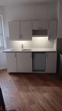 Einbauküche - 2 Zimmer Etagenwohnung zur Miete in Nürnberg