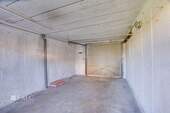 Garage - 
