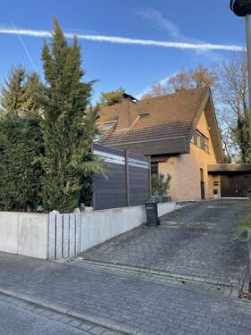 Bild 1 - Exklusives Eigenheim in ruhiger Wohnlage