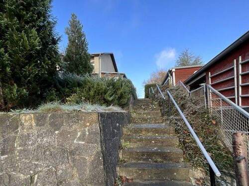Treppenzugang in den Garten - 