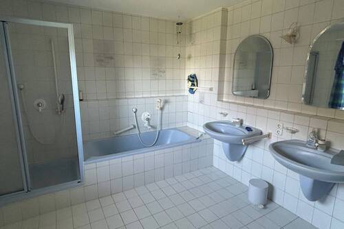 Anbau - Badezimmer - 