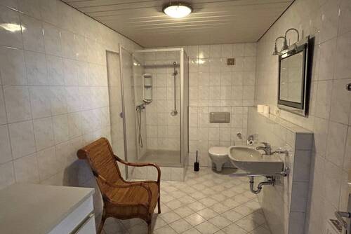 Altbau - Bad im 1. Obergeschoss - 