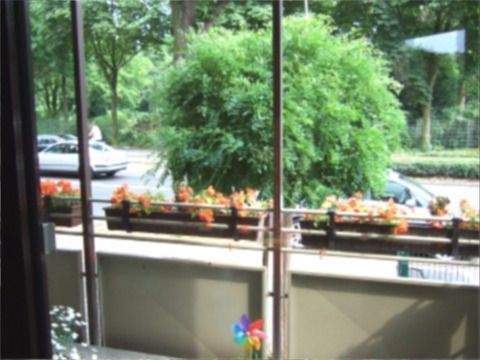 Balkon zur Straße - 3 Zimmer Etagenwohnung zur Miete in Duisburg