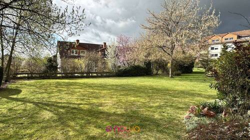 Grundstück Terrassenseite - Etagenwohnung mit 77,40 m&sup2; in Wolfenbüttel zum Kaufen