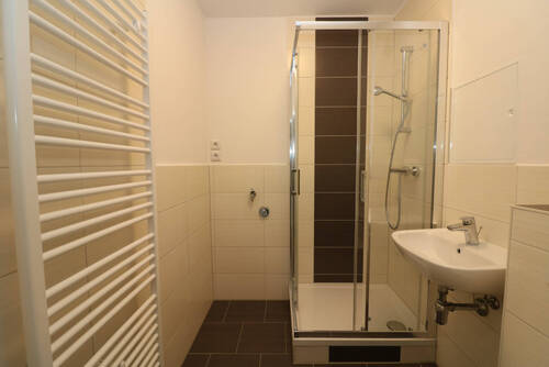 Beispiel Bad mit Dusche - 