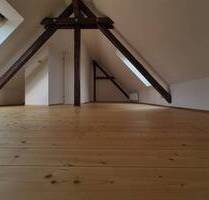 Helle Maisonettewohnung mit zwei Balkonen und Charakter - Erfurt Daberstedt