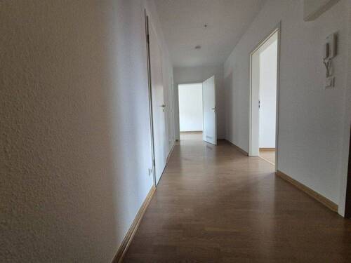 Wohnungsflur - UG - 3 Zimmer Etagenwohnung zur Miete in Erfurt