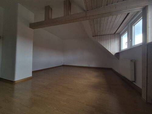 Wohnzimmer UG - 3 Zimmer Etagenwohnung in Erfurt