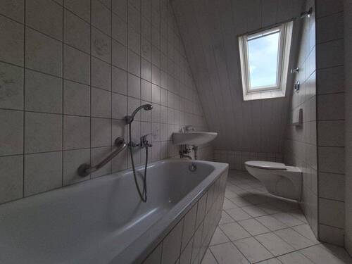 Badezimmer UG - 