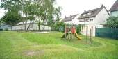 Spielplatz am Haus - 