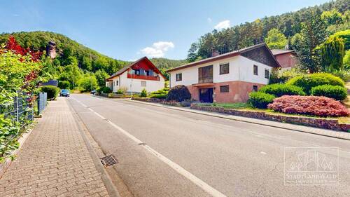 Aussenaufnahme - 5 Zimmer Einfamilienhaus in Dahn