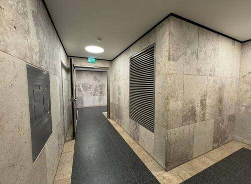 Eingangsbereich im Erdgeschoss - 