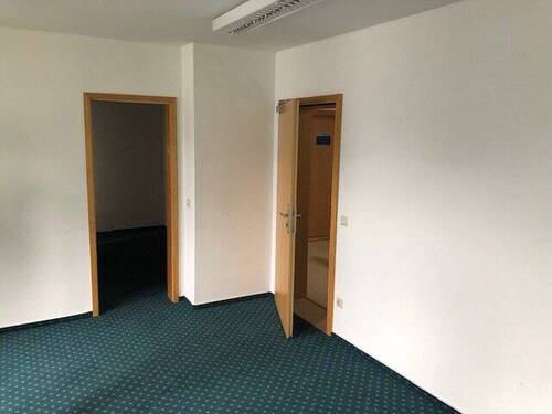 Büro - Büroräume zur Miete - 115,00&nbsp;EUR Kaltmiete, ca.&nbsp; 38,50&nbsp;m&sup2;&nbsp;Wohnfl&auml;che