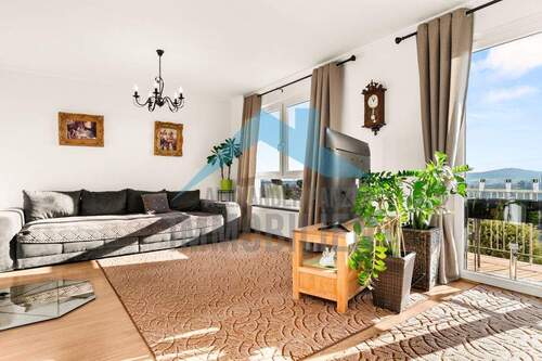 Wohnzimmer EG - 6 Zimmer Doppelhaushälfte zum Kaufen in Ahnatal