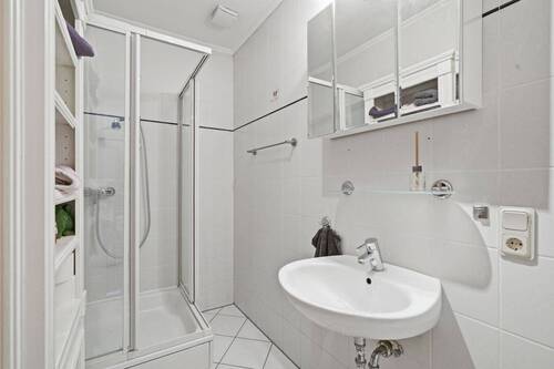 Badezimmer - Maisonette-Wohnung.jpg - 