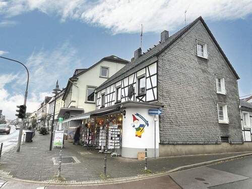 Außenansicht - 5 Zimmer Mehrfamilienhaus, Wohnhaus in Sprockhövel