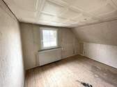 kleiner Raum Dachgeschoss - 