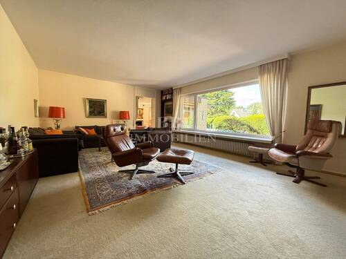 Wohnzimmer von sehr guter Größe - 