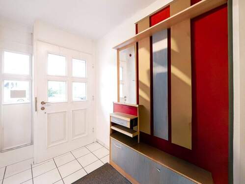  Flur - Doppelhaushälfte mit 129,60 m&sup2; in Paderborn / Elsen zum Kaufen