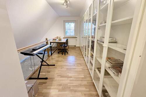 Galeriebereich über Elternschlafzimmer Obergeschoss - 