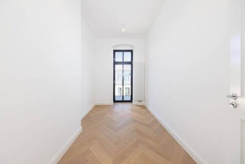 Zimmer 3 mit Balkon - 