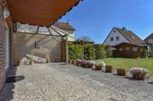 teilüberdachte Terrasse mit Südausrichtung - 