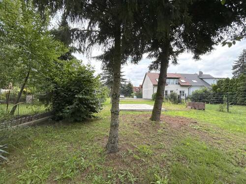 Ansicht vom Garten - Grundstück zum Kaufen in Hohen Neuendorf
