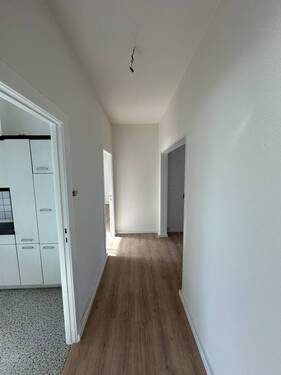 Flur - 3 Zimmer Etagenwohnung zur Miete in Geesthacht
