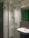 Blick ins Bad 2 - 