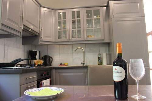 Komplette Küche - Mehrfamilienhaus, Wohnhaus mit 60,00 m&sup2; in Heidenau zum Kaufen