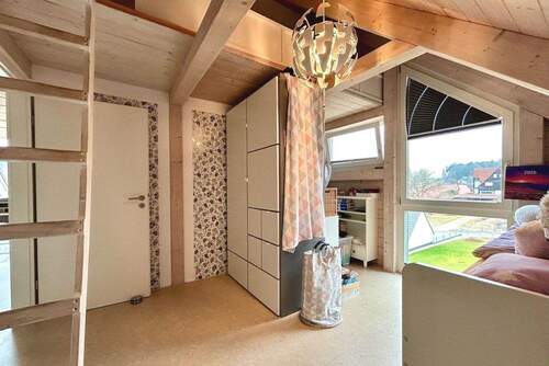 Kinderzimmer/Büro Obergeschoss - 