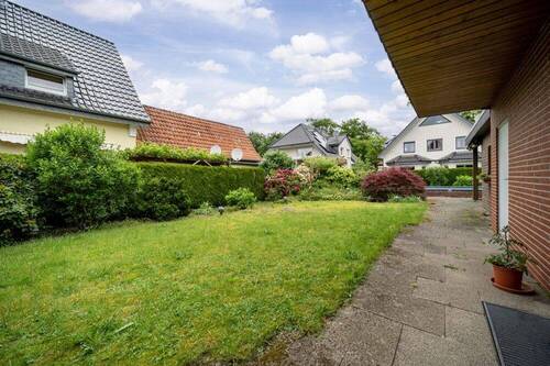 Garten - Mehrfamilienhaus, Wohnhaus mit 193,00 m² in Gütersloh zum Kaufen