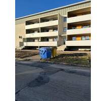 Moderner Wohnkomfort ! Neu sanierte 2-Raumwohnung im sanierten Wohnhaus in Wolfen-Nord ! - Bitterfeld-Wolfen