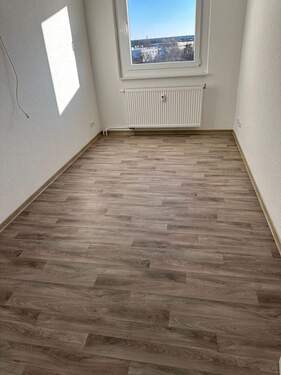 Schlafzimmer - Etagenwohnung mit 50,00 m&sup2; in Bitterfeld-Wolfen zur Miete