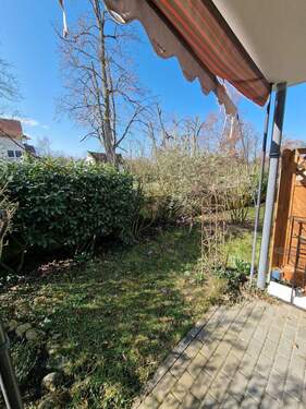 sonnige Terrasse mit Gartenanteil - 3 Zimmer Etagenwohnung in Bad Staffelstein