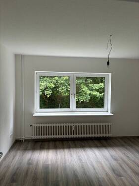 Wohnzimmer - 3 Zimmer Etagenwohnung in Salzgitter