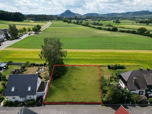 Bild 2 - 5 Zimmer Einfamilienhaus zum Kaufen in Singen (Hohentwiel)