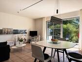 Wohn-Essbereich mit Terrasse - 