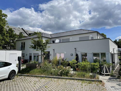 Bild 1 - Moderne, helle 4-Zimmer-Wohnung mit Terasse in Marburg Stadtwald