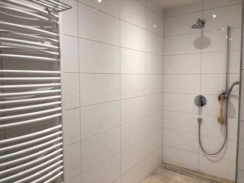Dusche im Erdgeschoss - 