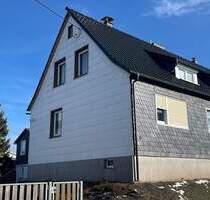 Doppelhaushälfte in Cursdorf - 90.000,00&nbsp;EUR Kaufpreis, ca.&nbsp; 93,00&nbsp;m&sup2;&nbsp;Wohnfl&auml;che in Cursdorf (PLZ: 98744)