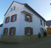 Kleines Mehrfamilienhaus, viele Möglichkeiten - Bubenheim