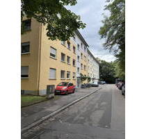 Renoviert, Bezugsfreie und Provisionsfreie 3 Zimmer Wohnung in Zähringen - Freiburg im Breisgau