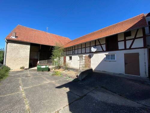 Außenansicht Nebengebäude und Scheune - Einfamilienhaus mit 195,00 m² in Zapfendorf / Oberoberndorf zum Kaufen